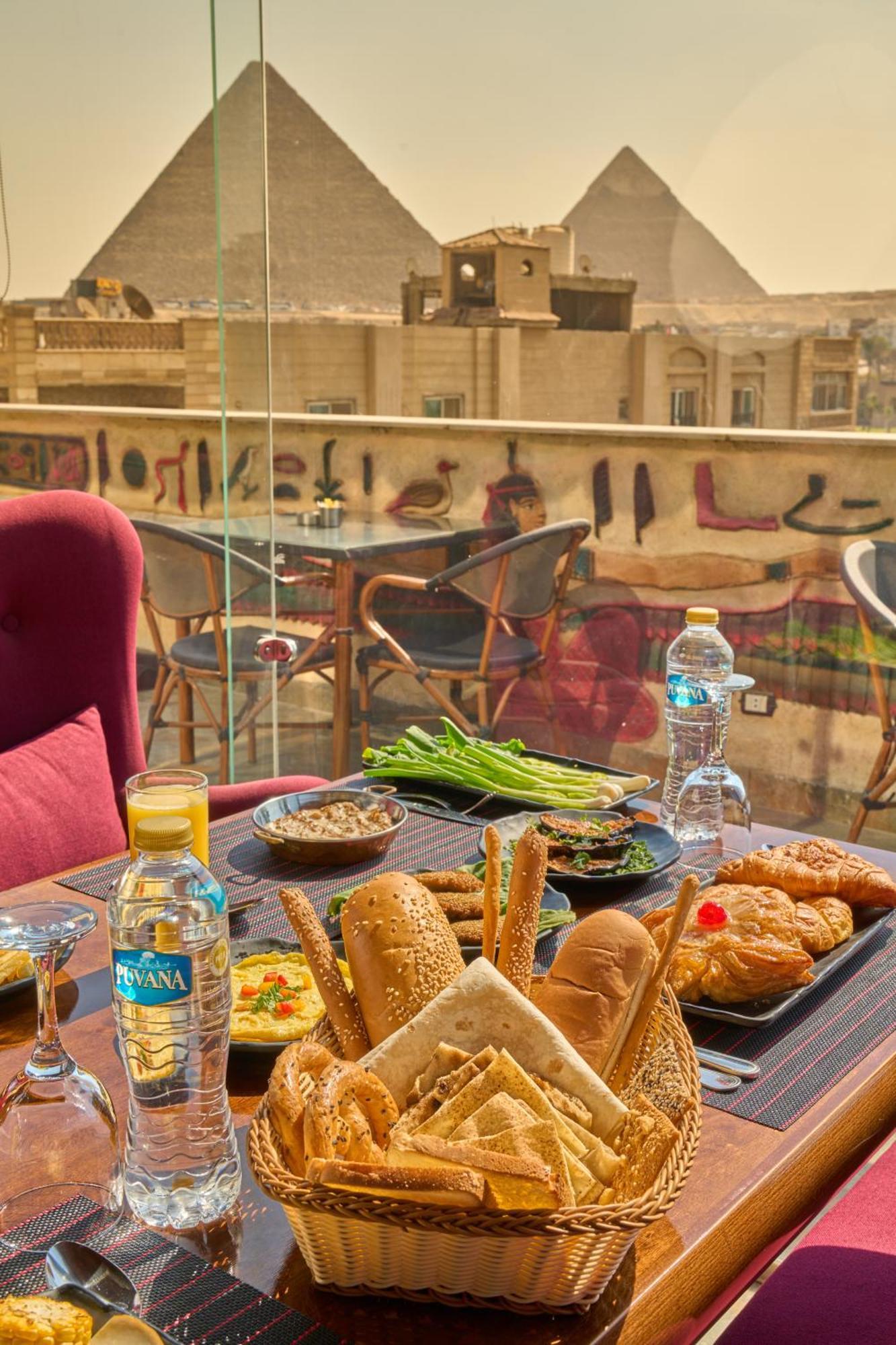 King Pyramids View Hotel Kafret el-Gabal Esterno foto